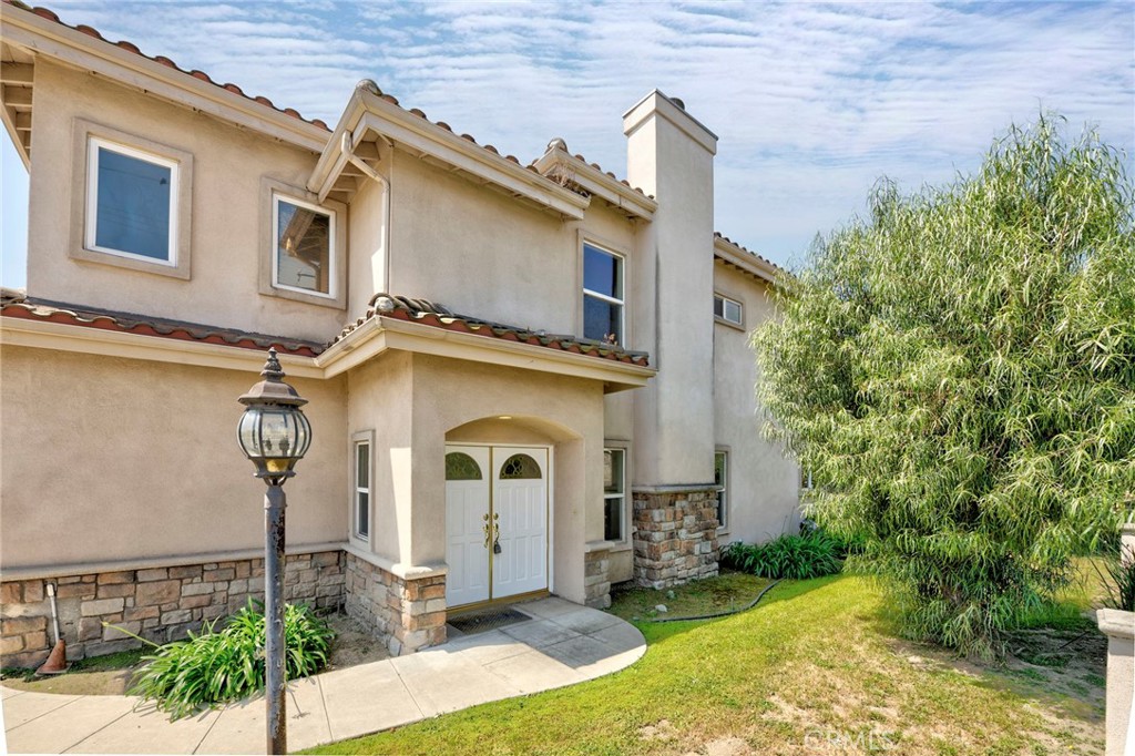 11552 Lower Azusa