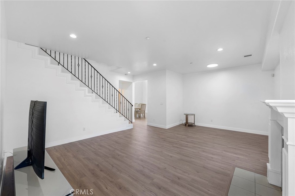 11552 Lower Azusa