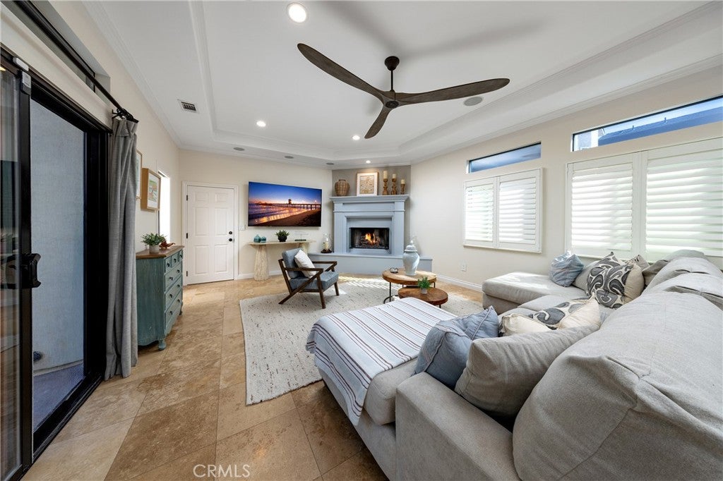 736 14th, Huntington Beach CA 92648 - Photo 9