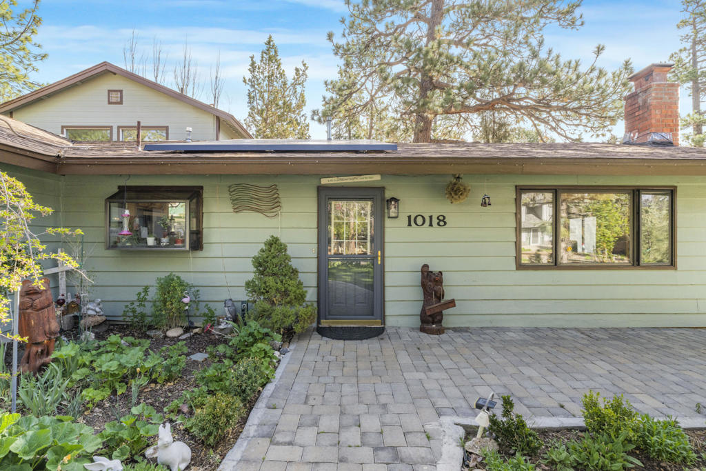 1018 Feather Mountain Drive