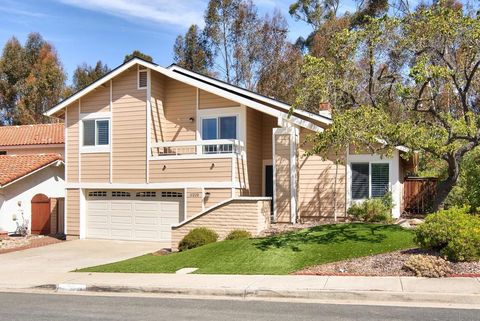 Photo of 11220 Briarcliff Dr, San Diego, CA 92131 (MLS # 260010404SD)