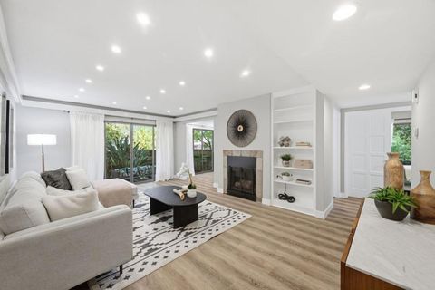 Photo of 20760 4th Street #11, Saratoga, CA 95070 (MLS # ML82051666)