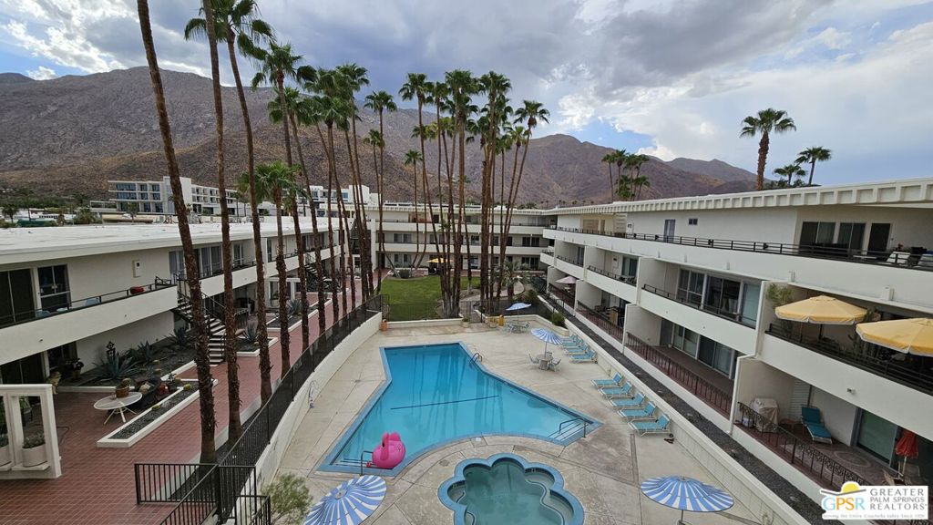 277 E Alejo Road 220