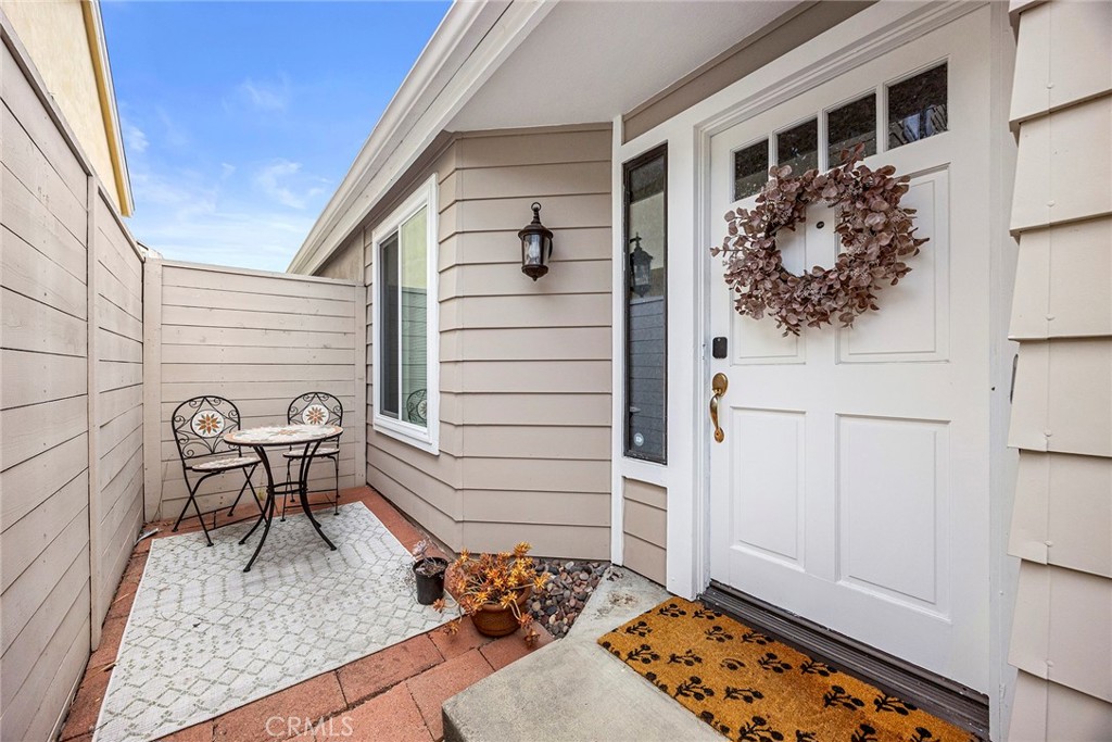 21691 FAIRBROOK 37