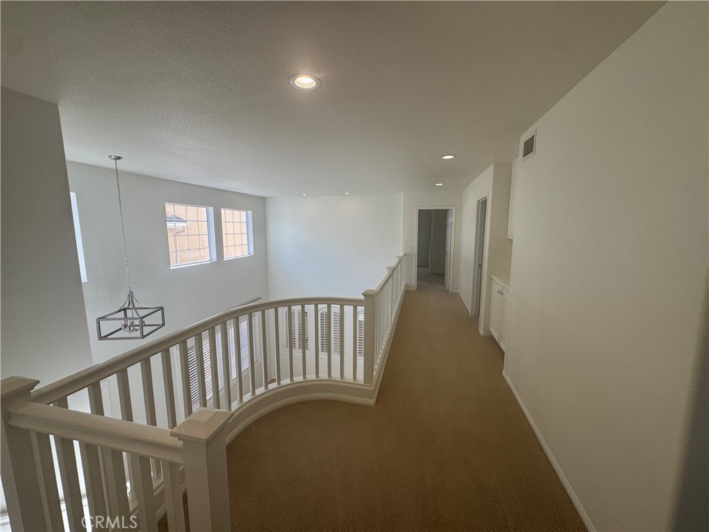 Knolls (KNOL) - Residential Lease