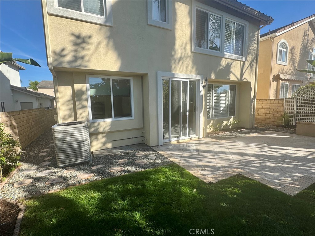 Knolls (KNOL) - Residential Lease