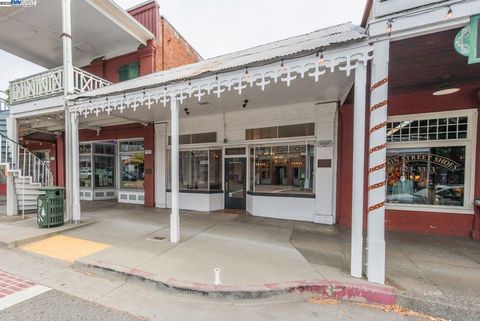 Photo of 515 Main St. St, Weaverville, CA 96093 (MLS # 41119572)