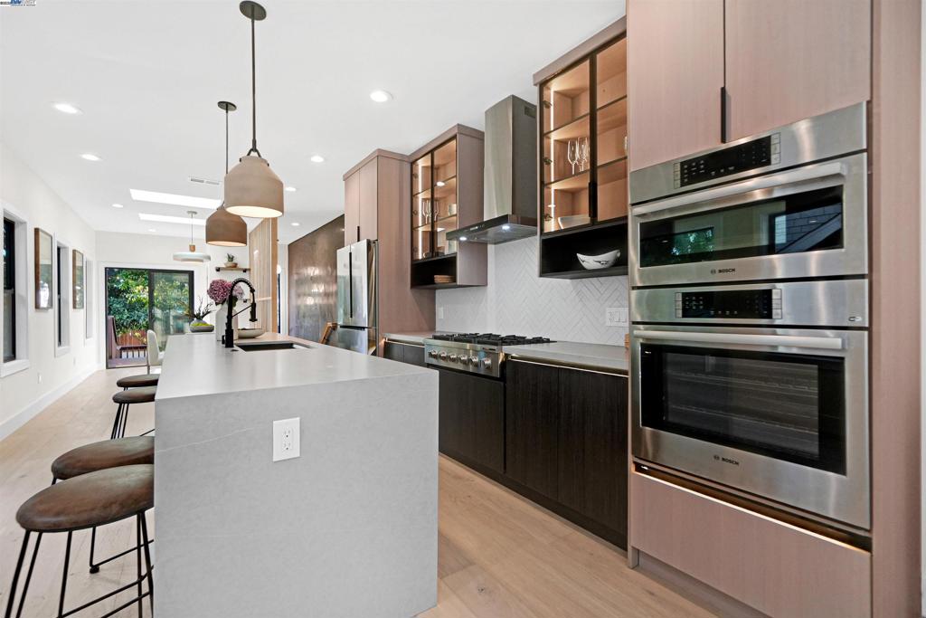 ROCKRIDGE - Residential