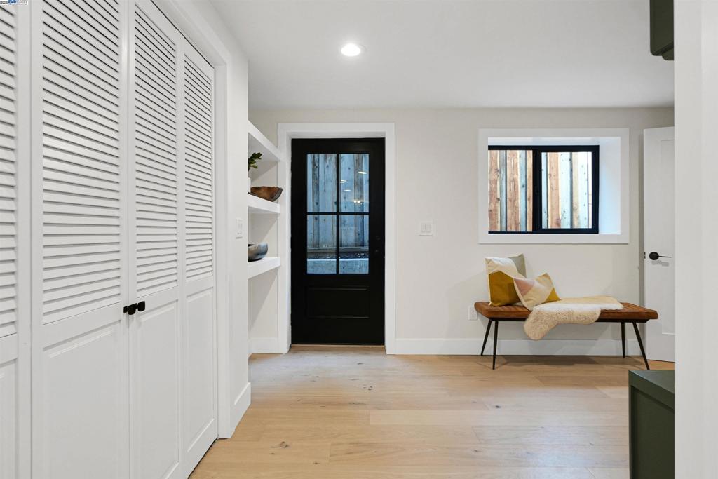 ROCKRIDGE - Residential