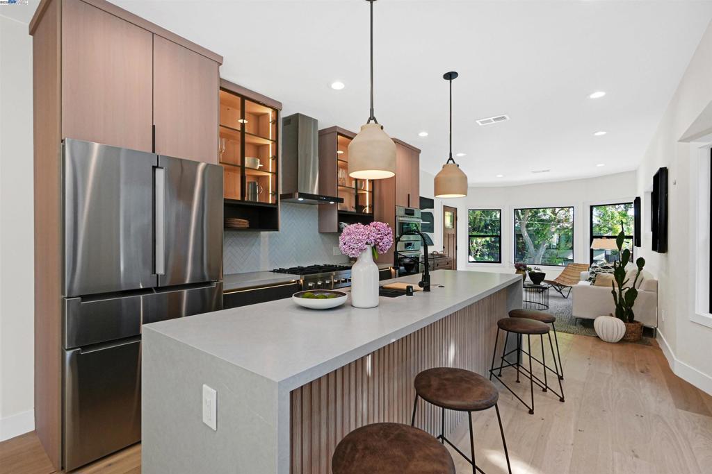 ROCKRIDGE - Residential