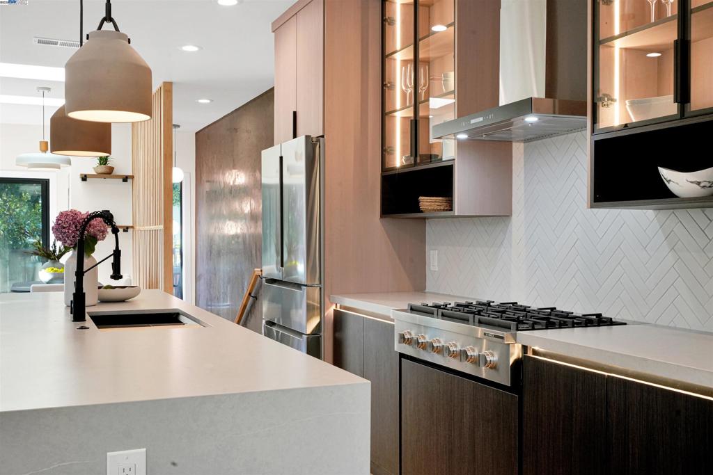 ROCKRIDGE - Residential