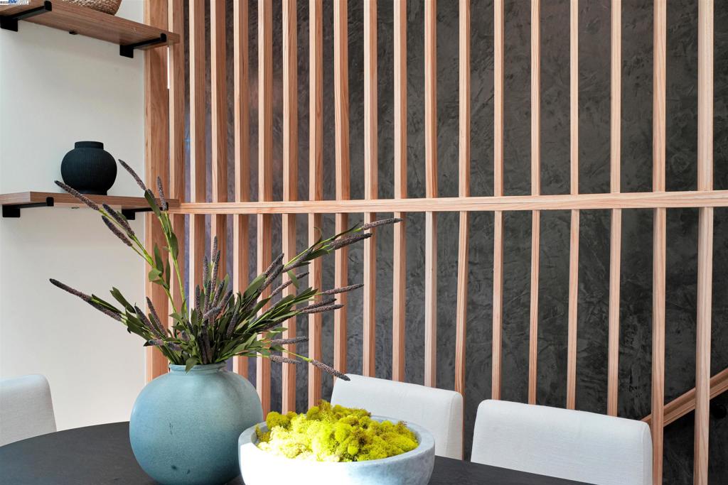 ROCKRIDGE - Residential