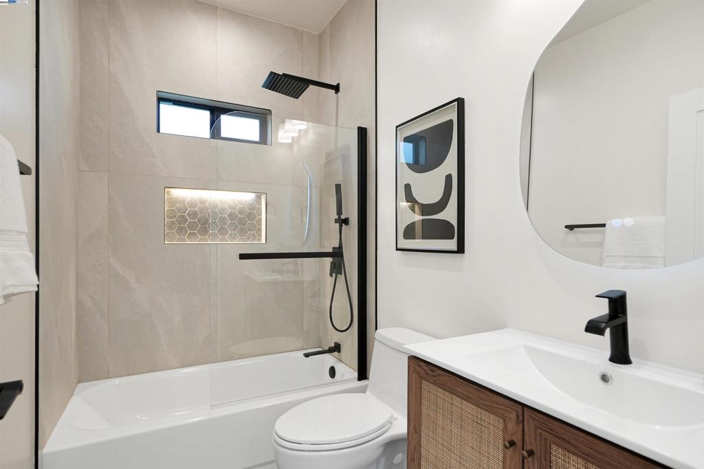 ROCKRIDGE - Residential