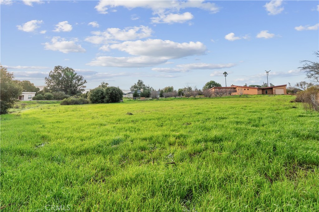 5275 Windmill Way