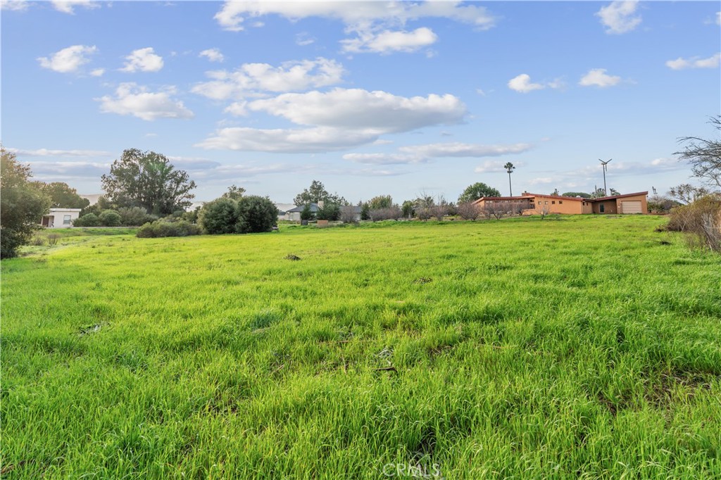 5275 Windmill Way