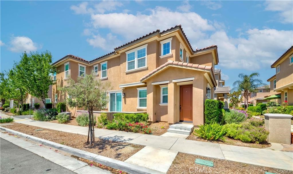 - Residential Lease