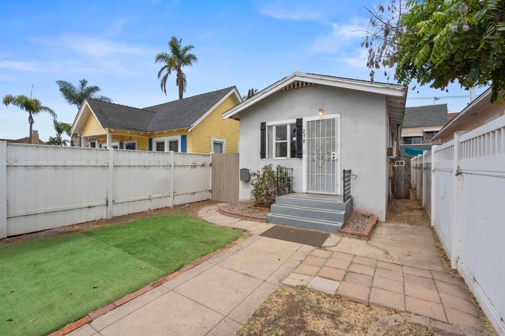 278 C Ave AVE, Coronado CA 92118