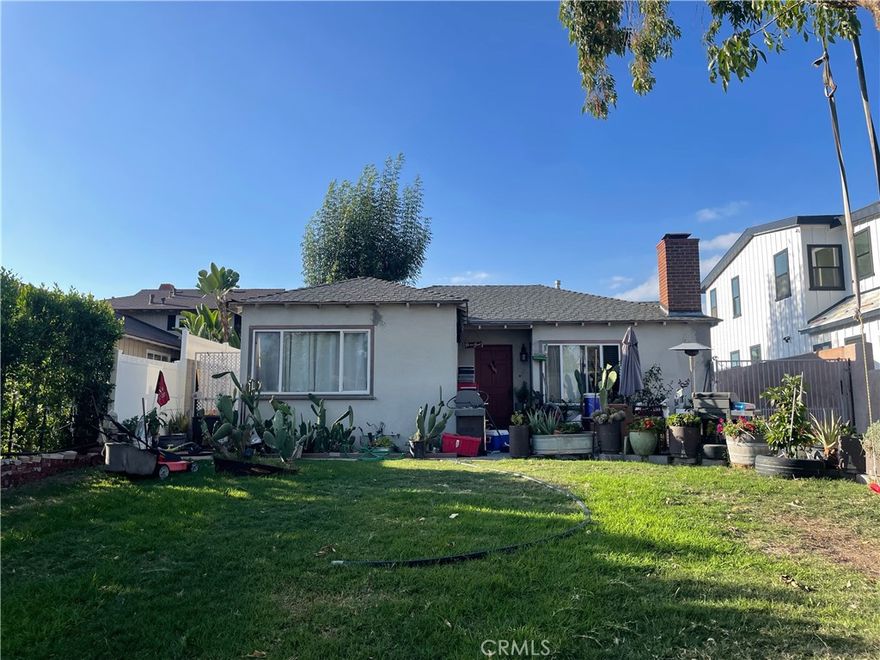 This is a charming triplex located in the desirable city of Glendale. Built in 1939, this residence offers approximately 1,300 square feet of living space on a well-sized lot of over 8,000 square feet. The home blends classic architectural details with a cozy, inviting layout ideal for comfortable living. It features spacious living areas, ample natural light, and a private backyard perfect for entertaining or relaxing. The property is situated within the Glendale Unified School District, known for its strong academic programs and family-friendly community. Conveniently located near parks, local shops, and major freeways, this home provides both charm and accessibility in one of Glendale’s most sought-after neighborhood. Perfect investment home to live in one unit and rent out the other 2.