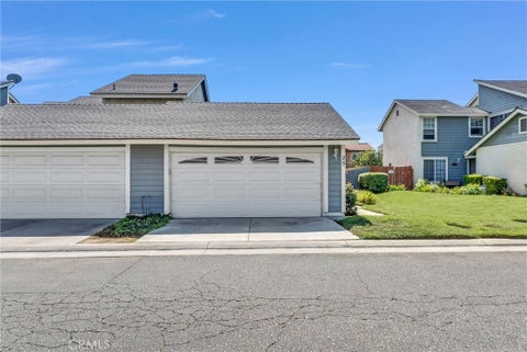 Photo of 1173 S Cactus AVE #25, Rialto, CA 92376 (MLS # CV26205849)