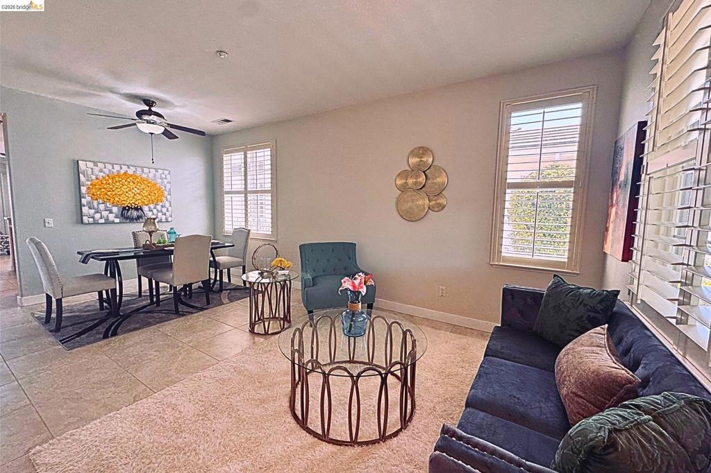 1481 Bismarck Ln