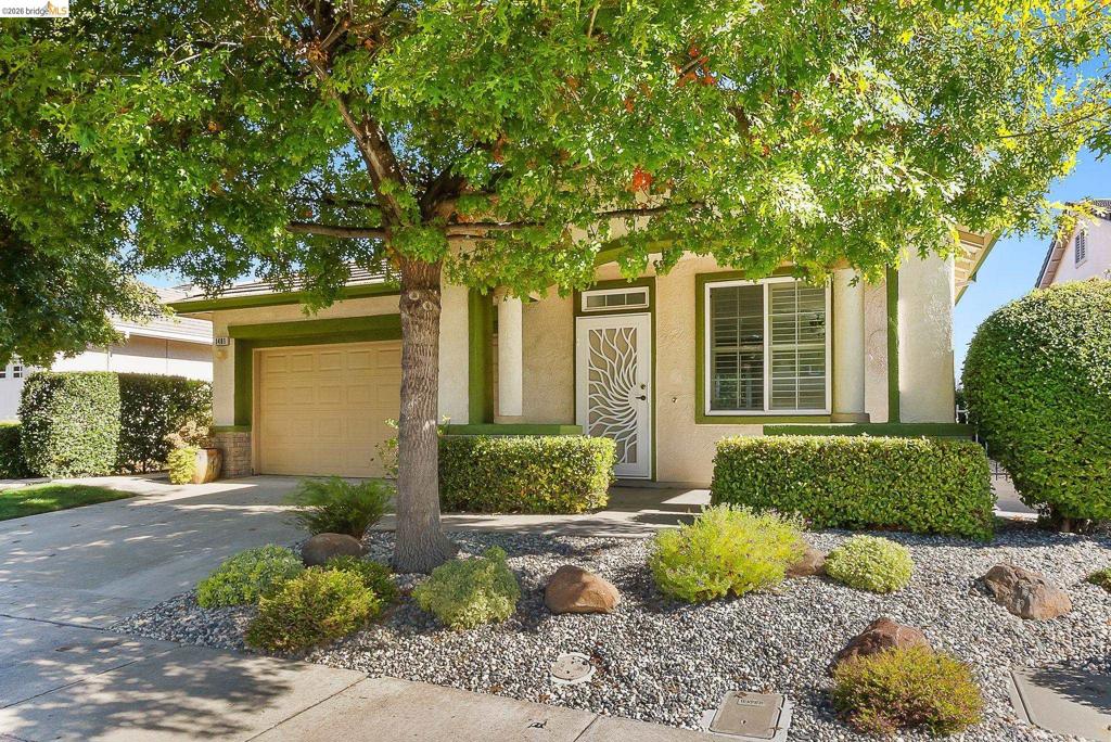 1481 Bismarck Ln