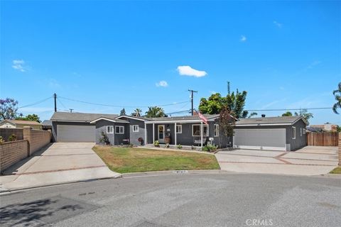 Photo of 9731 Skylark Blvd, Garden Grove, CA 92841 (MLS # OC26088981)
