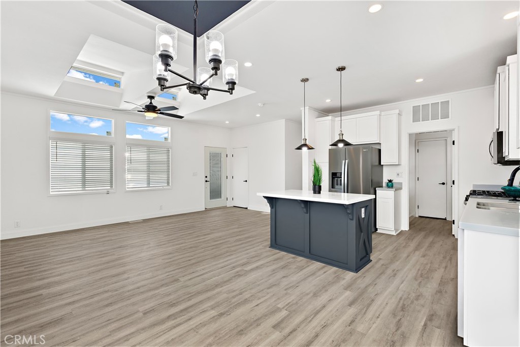 2755 Arrow Highway 159