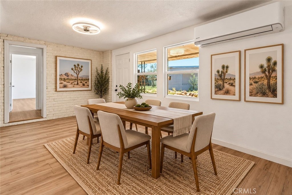 56111 Sun Terrace