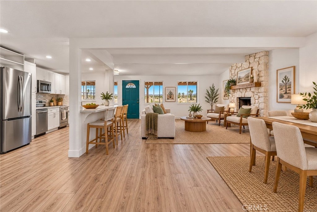 56111 Sun Terrace