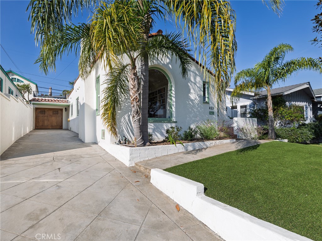 423 Concord Street