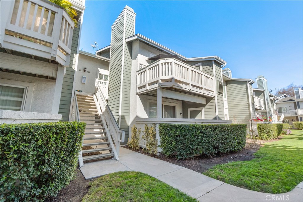 12042 Sylvan River 18