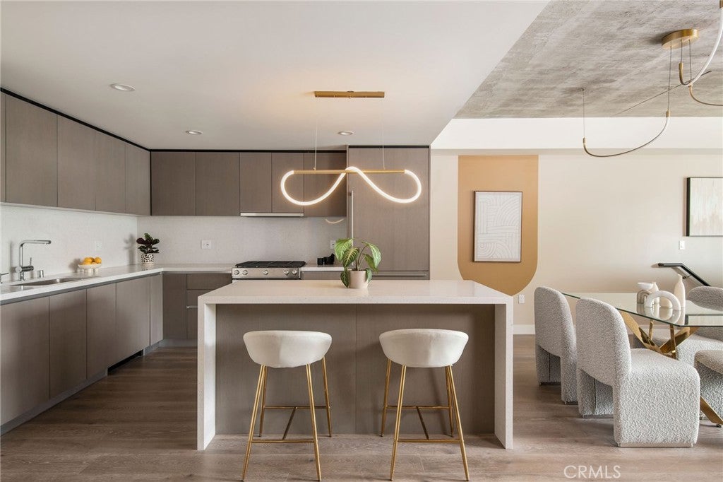 380 Cordova Street 413