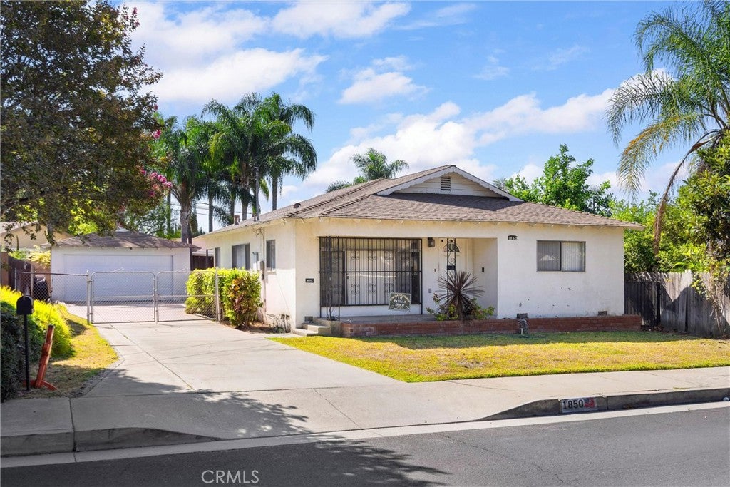 1850 Miramonte DR