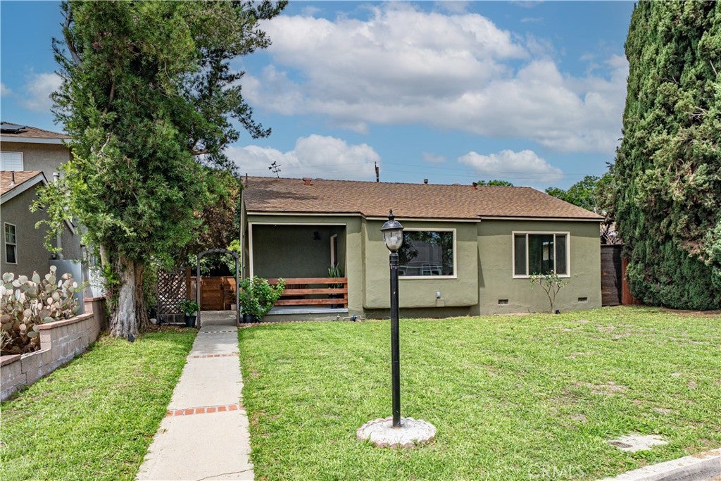 9441 Ruoff Avenue, Whittier CA 90603