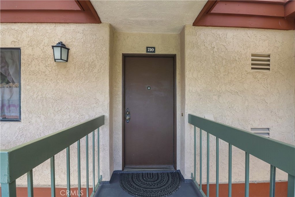 2500 E Willow 210