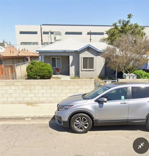 Photo of 634 33rd St #A, B & C, Bakersfield, CA 93301 (MLS # DW26067425)