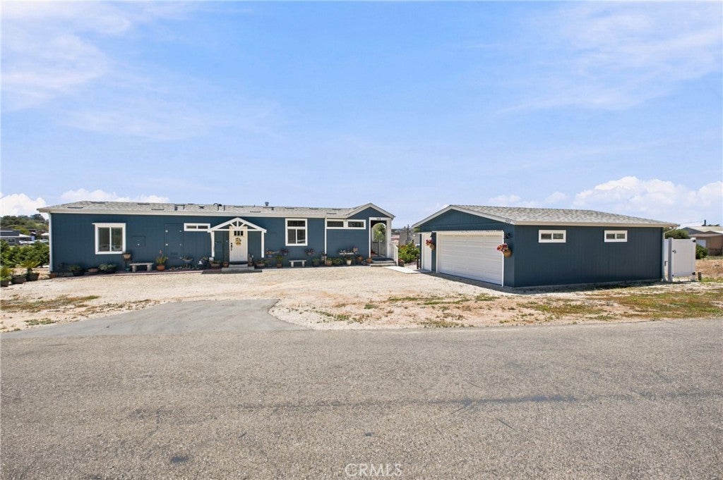 542 Tilhisa