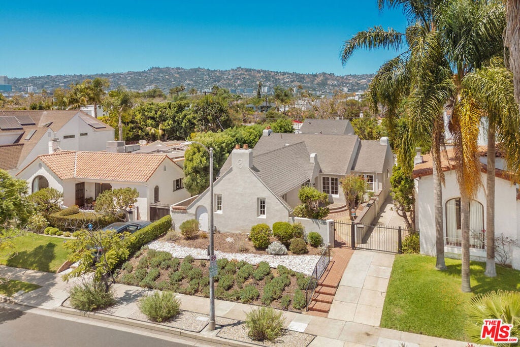 6321 W 5th Street, Los Angeles CA 90048