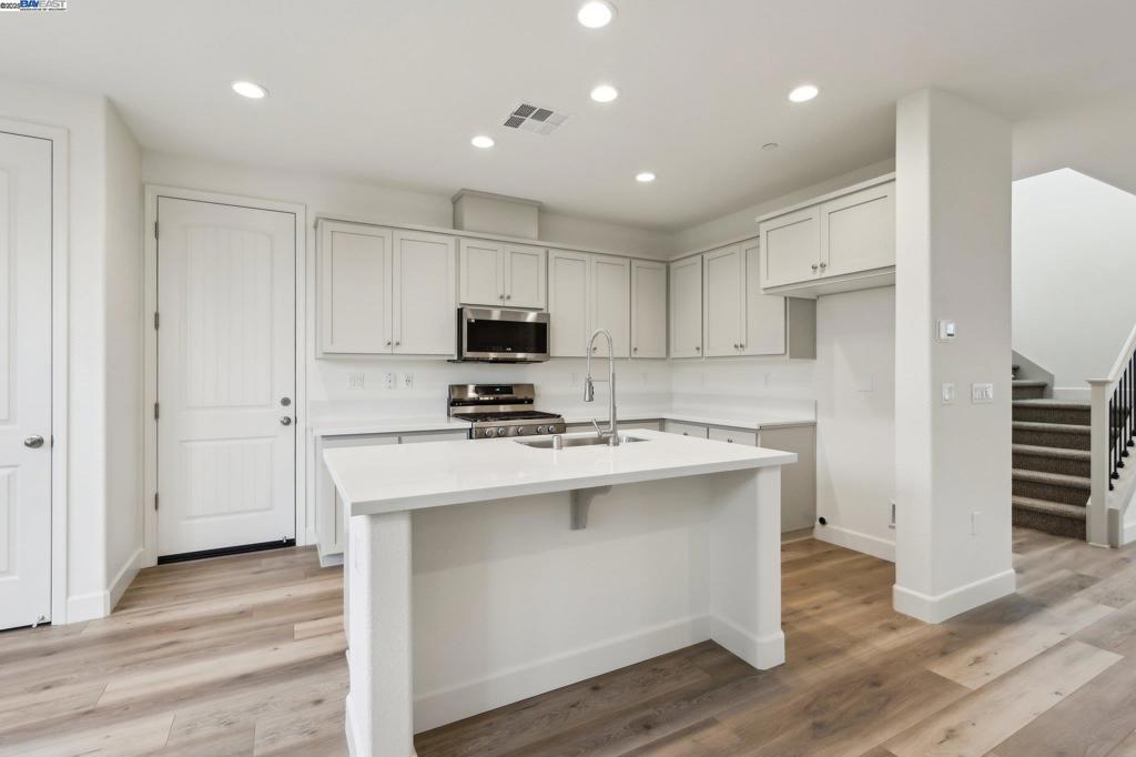 CENTRAL - Residential