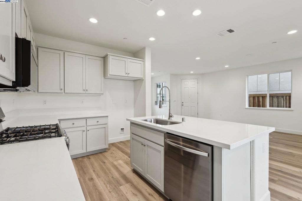 CENTRAL - Residential