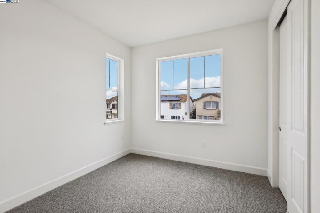 CENTRAL - Residential