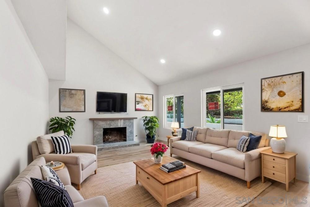 13765 Celestial Rd