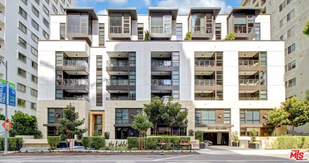 Photo of 10777 WILSHIRE Boulevard #209, Los Angeles, CA 90024 (MLS # 25555743)