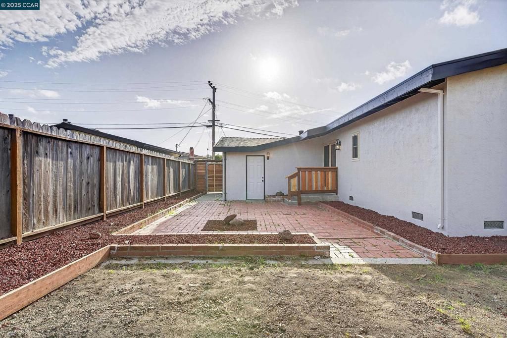 PINOLE VALLEY - Residential