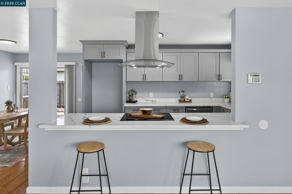 PINOLE VALLEY - Residential