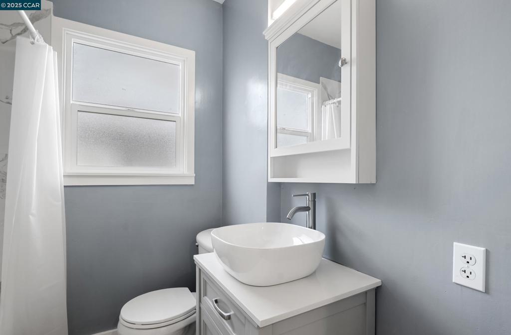 ELMHURST - Residential