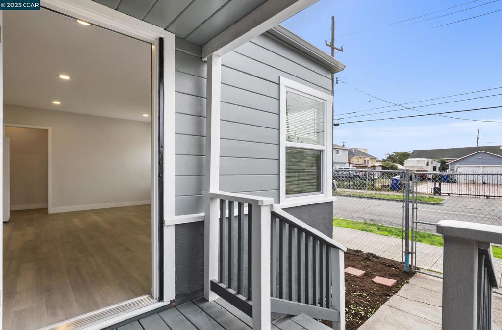 ELMHURST - Residential