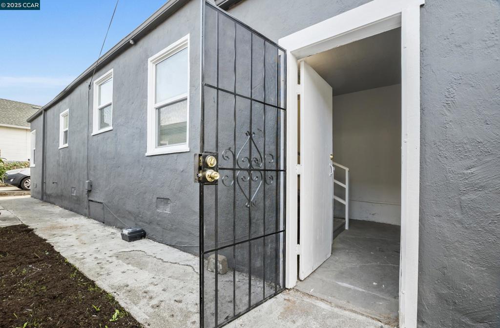 ELMHURST - Residential