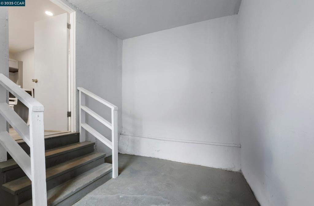 ELMHURST - Residential