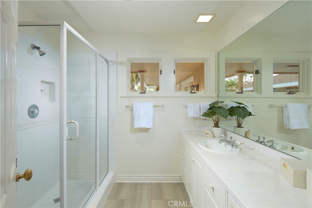 Harbor View Hills (Robertson) (HVWR) - Residential Lease